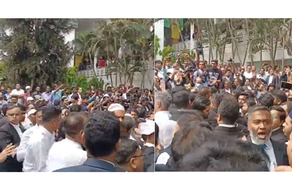সুপ্রিমকোর্টে ফের আওয়ামী লীগ-বিএনপিপন্থি আইনজীবীদের মধ্যে ধাক্কাধাক্কি

