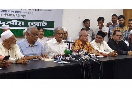 আওয়ামী লীগের মতো চোর বিশ্বে পাওয়া যাবে না : মির্জা ফখরুল

