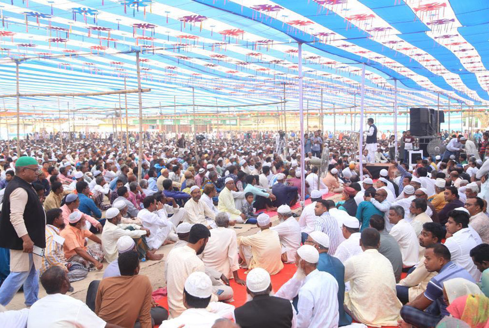 জাতির পিতার জন্মদিনে ব্যতিক্রমী রাজনৈতিক ক্যাম্প

