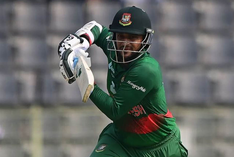 ওয়ানডেতে সাত হাজার রানের মাইলফলকে সাকিব