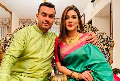 মাহি ও তার স্বামীর বিরুদ্ধে দুই মামলা