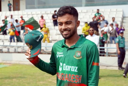 অভিষেকেই অর্ধশতক তৌহিদ হৃদয়ের