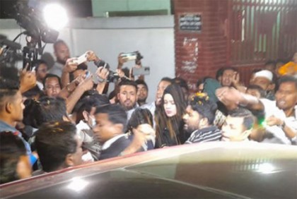 কারামুক্ত হলেন মাহি 

