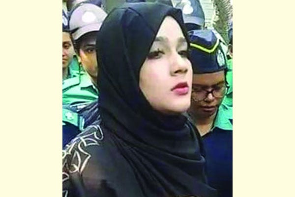 চিত্রনায়িকা মাহি গ্রেফতারের পর জেলে, পরে মুক্ত