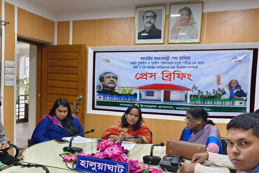 হালুয়াঘাটে আরও ১৮ গৃহহীন পরিবার পাচ্ছে নতুন ঠিকানা 