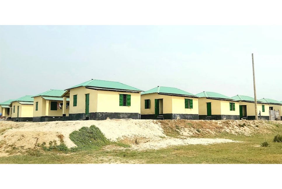 
চরভদ্রাসনে ঘর পাচ্ছে একশ পরিবার