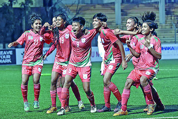 গোল উৎসব বাংলাদেশের