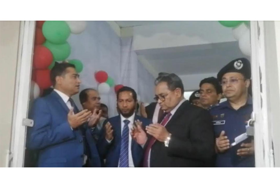 সাতক্ষীরা জজ কোর্টে
বিশ্রামাগার উদ্বোধন করলেন প্রধান বিচারপতি