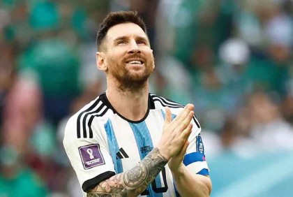 মাঠে নামছে আর্জেন্টিনা; ফিরলেন মেসি