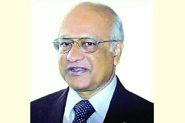 সরকার অর্থনীতি ধ্বংস করেছে