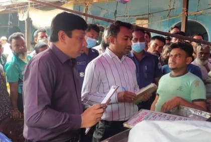 ৩০০ গ্রাম ওজন বেশি দেখিয়ে মুরগি বিক্রি, ১০ হাজার টাকা জরিমানা