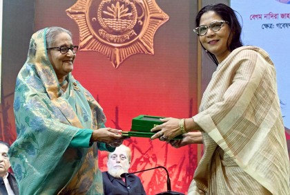স্বাধীনতা পুরস্কার প্রদান করলেন প্রধানমন্ত্রী