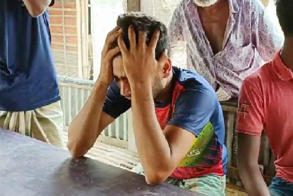 নাটোরে বাসের ধাক্কায় নারী নিহত