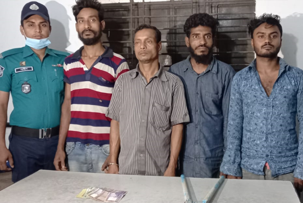 গাজীপুরে খুন-ডাকাতির ঘটনায় গ্রেফতার ৫