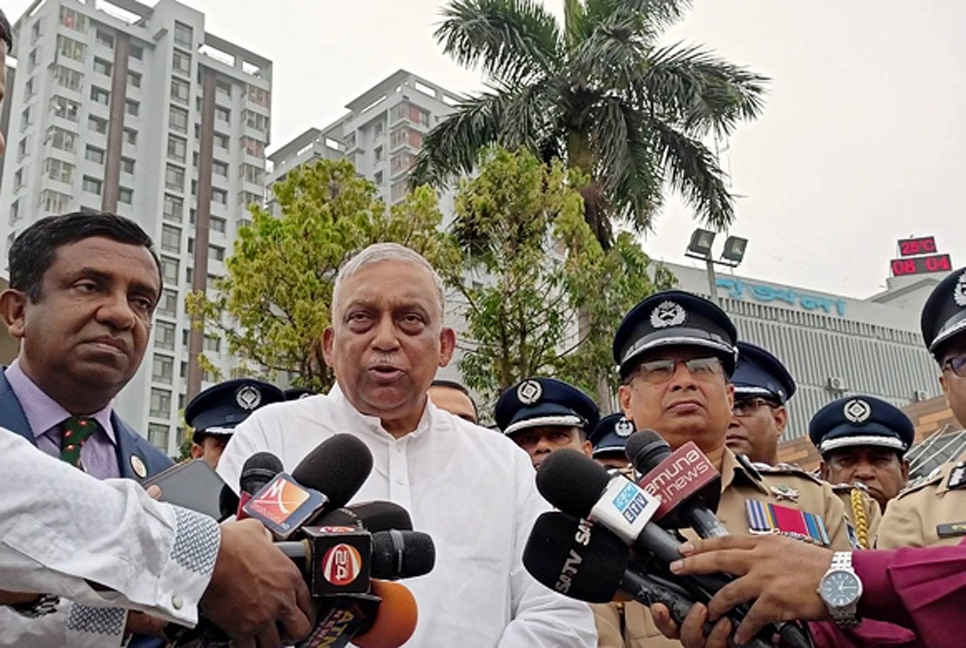 ‘১২টা ১ মিনিটে বঙ্গবন্ধুর ঘোষণাটি এলো, আজ থেকে বাংলাদেশ স্বাধীন’ 

