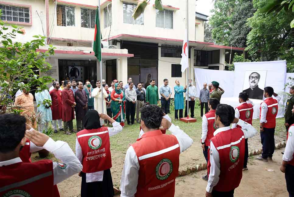 স্বাধীনতা দিবসে রেড ক্রিসেন্ট’র নানা আয়োজন
