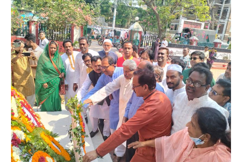 রাজশাহীতে স্বাধীনতা
দিবস উদযাপন