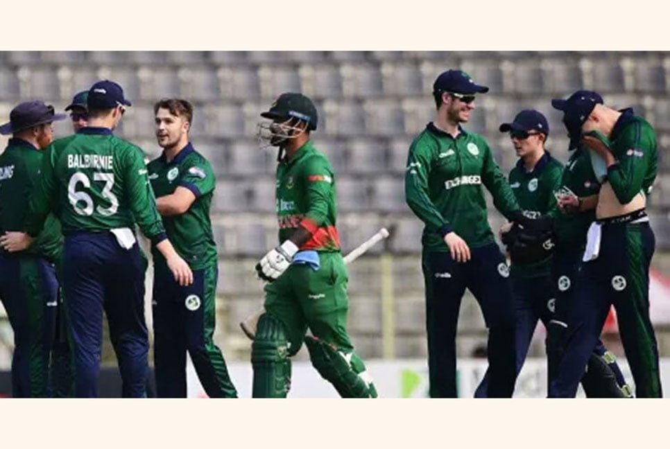 টস হেরে ব্যাটিংয়ে বাংলাদেশ

