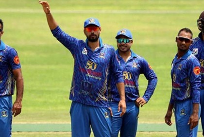 সাকিব-লিটনের আইপিএলে খেলা নিয়ে যা বললেন মাশরাফি