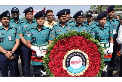 
রংপুরে ক্যান্টনমেন্ট ঘেরাও 
দিবসে শহীদদের প্রতি শ্রদ্ধা নিবেদন