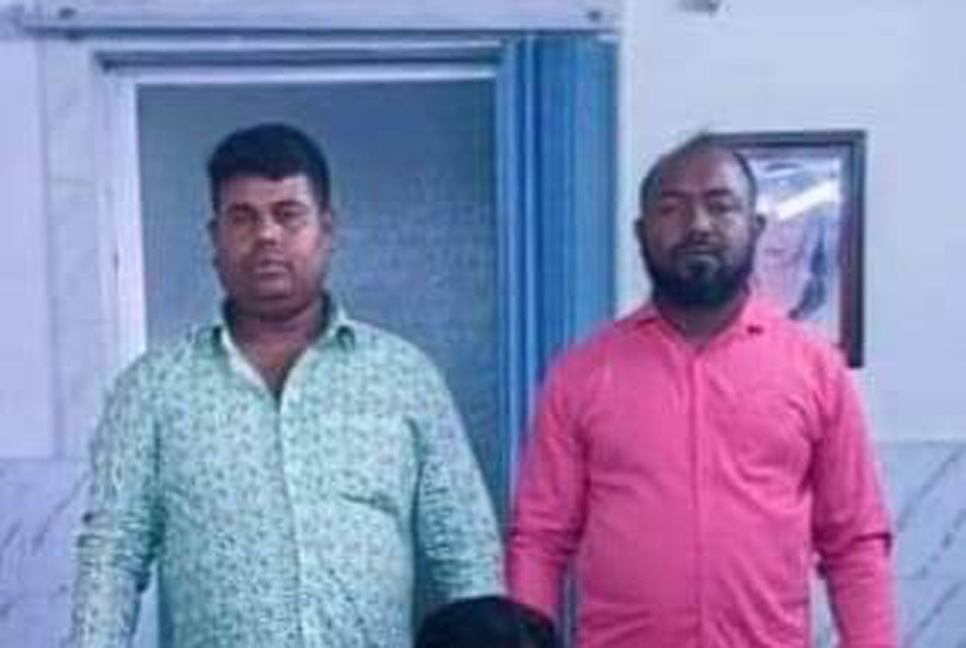 রূপগঞ্জে ২৫টি বাড়িতে মাদক কারবারিদের তালা, স্বেচ্ছাসেবক লীগ নেতাকে কুপিয়ে জখম

