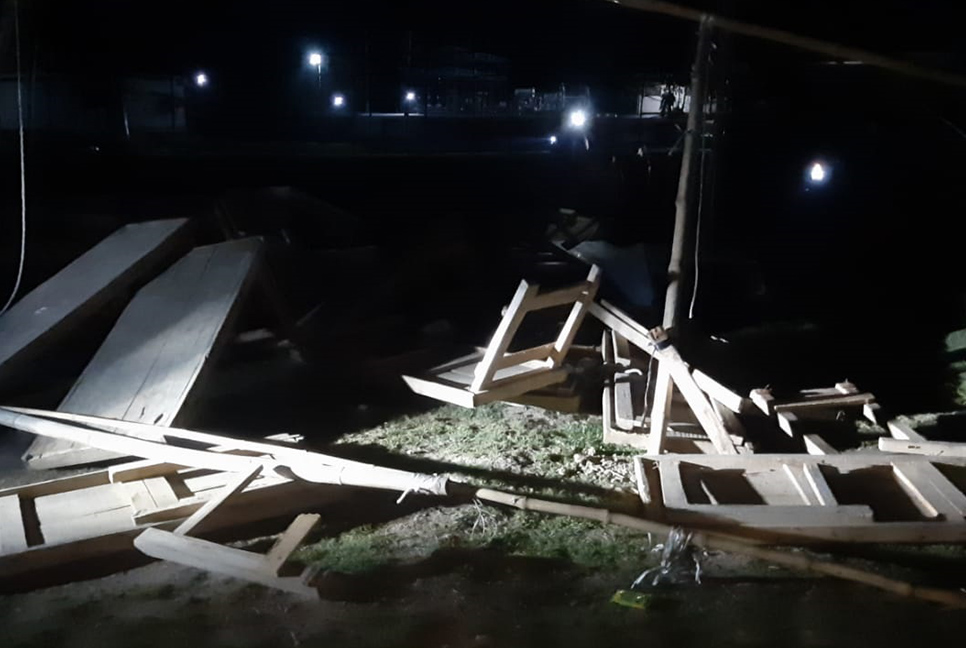 নাটোরে বিএনপির অবস্থান কর্মসূচি ও ইফতার মাহফিলের মঞ্চ ভাঙচুর