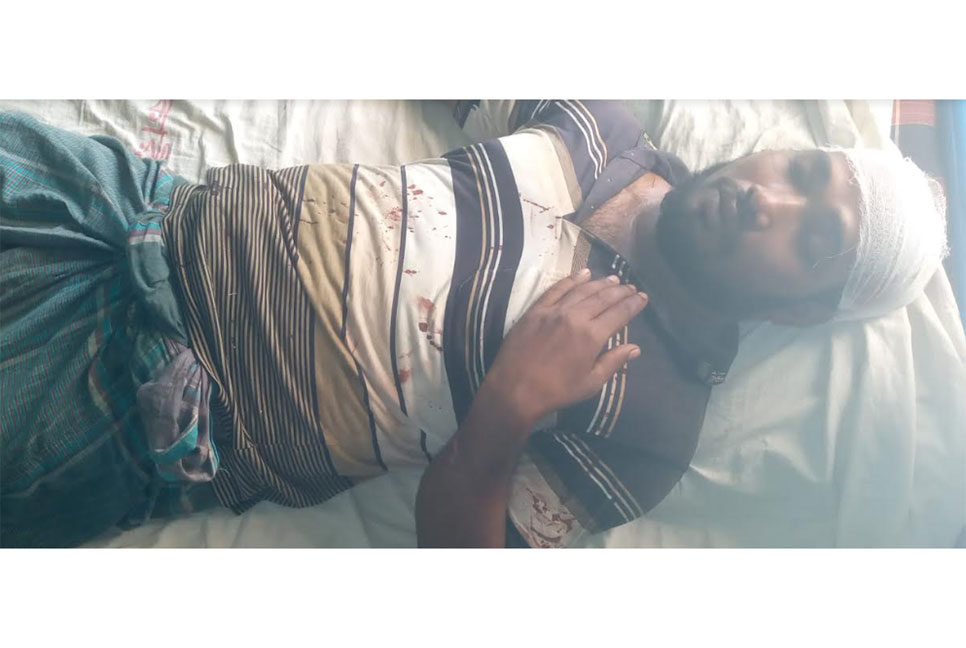 জমি নিয়ে বিরোধে
সংঘর্ষে আহত ১০