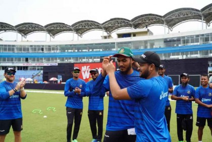 রিশাদের অভিষেক, একাদশে শরিফুল