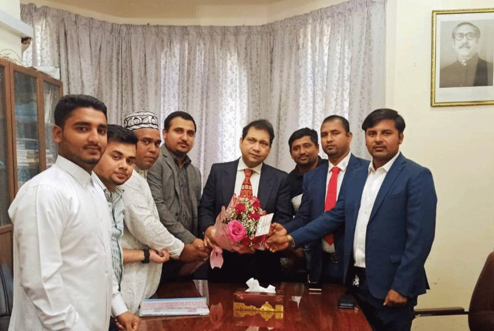 কাতারে রাষ্ট্রদূতের সঙ্গে বাংলাদেশ প্রবাসী মানবিক ইউনিটির সাক্ষাৎ 