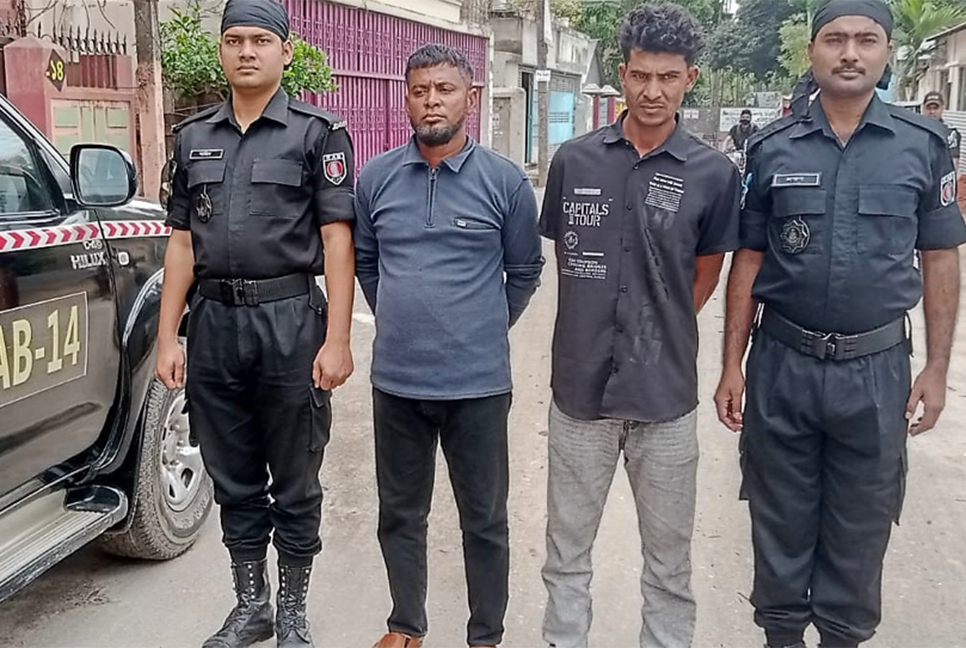 টাঙ্গাইলে দুই মাদক ব্যবসায়ী আটক