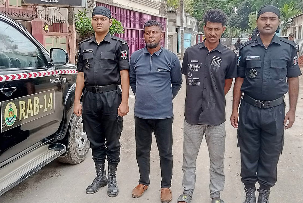 টাঙ্গাইলে ইউপি সদস্যসহ দুই মাদক ব্যবসায়ী আটক