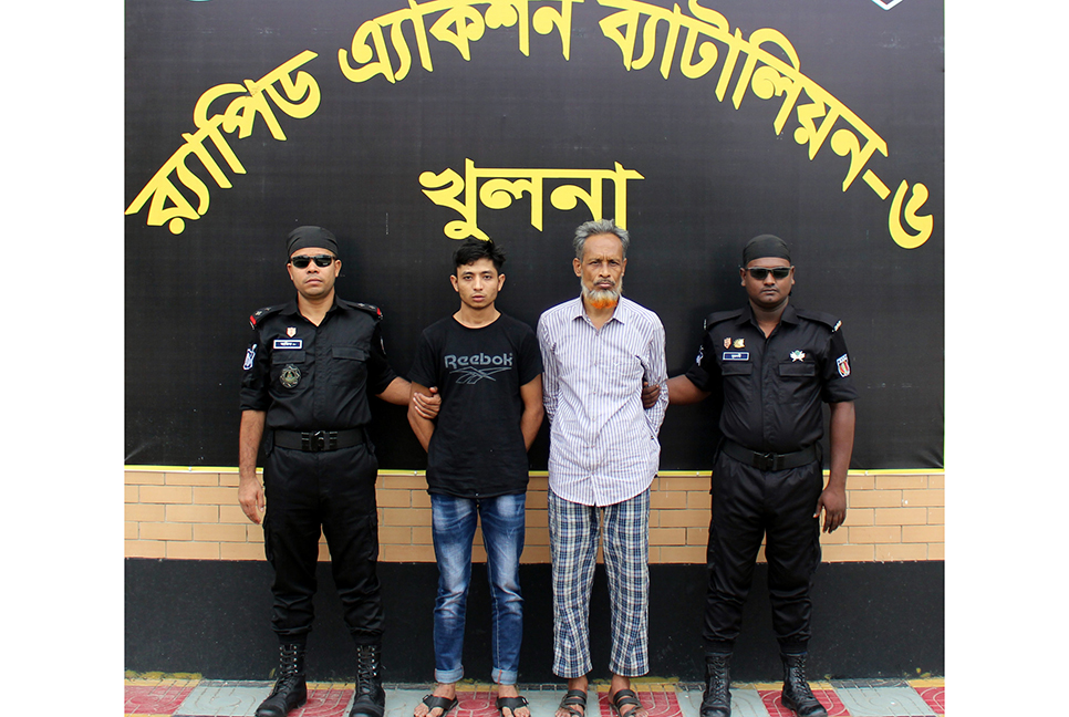 বাগেরহাটে দুই মাদক ব্যবসায়ী গ্রেফতার