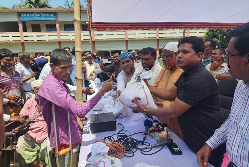 বসুন্ধরা গ্রুপের উদ্যোগে আরও ৫ হাজার পরিবারে চাল বিতরণ