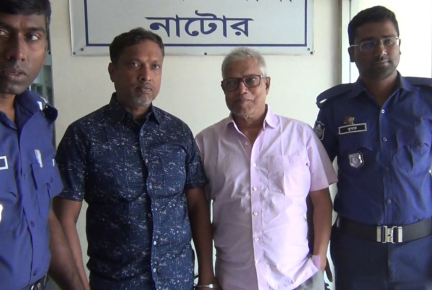নাটোর জেলা বিএনপির ভারপ্রাপ্ত আহ্বায়কসহ গ্রেফতার ২