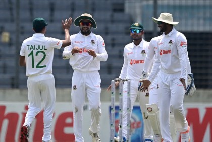টাইগারদের বোলিং তোপ, ২১৪ রানে অলআউট আইরিশরা