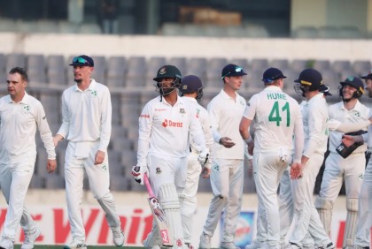 অস্বস্তি নিয়েই প্রথম দিন শেষ করল টাইগাররা