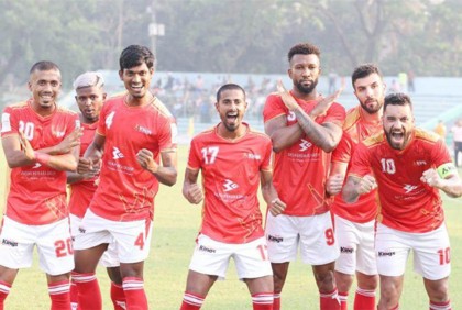 দরিয়েলতনের জোড়া গোলে সেমিতে কিংস