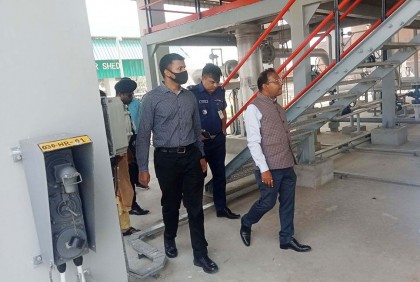পার্বতীপুর রিসিপ্ট টার্মিনাল পরিদর্শনে ভারতীয় সহকারী হাই কমিশনার 