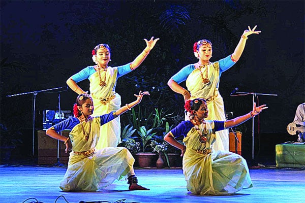 সন্‌জীদার জন্মদিনে জমকালো আয়োজন