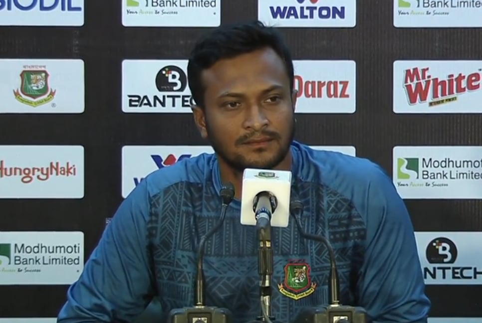 আইপিএলে না খেলার যে কারণ জানালেন সাকিব