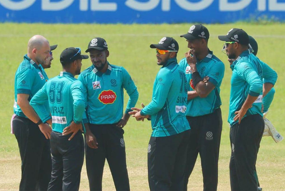 ইমরুল-সাকিব নৈপুণ্যে হ্যাটট্রিক জয় মোহামেডানের