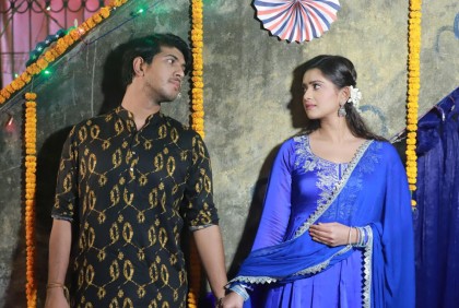 ফটোগ্রাফার তৌসিফের স্টুডিওতে তিশা
