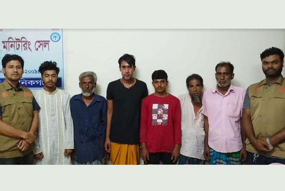 মানিকগঞ্জে ৬ মাদক কারবারি গ্রেফতার 