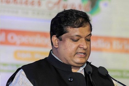এবার ক্রীড়া প্রতিমন্ত্রীও সালাউদ্দিনকে একহাত নিলেন!
