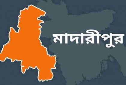 দুই সন্তান রেখে পরকীয়া প্রেমিকের হাত ধরে গৃহবধূ উধাও