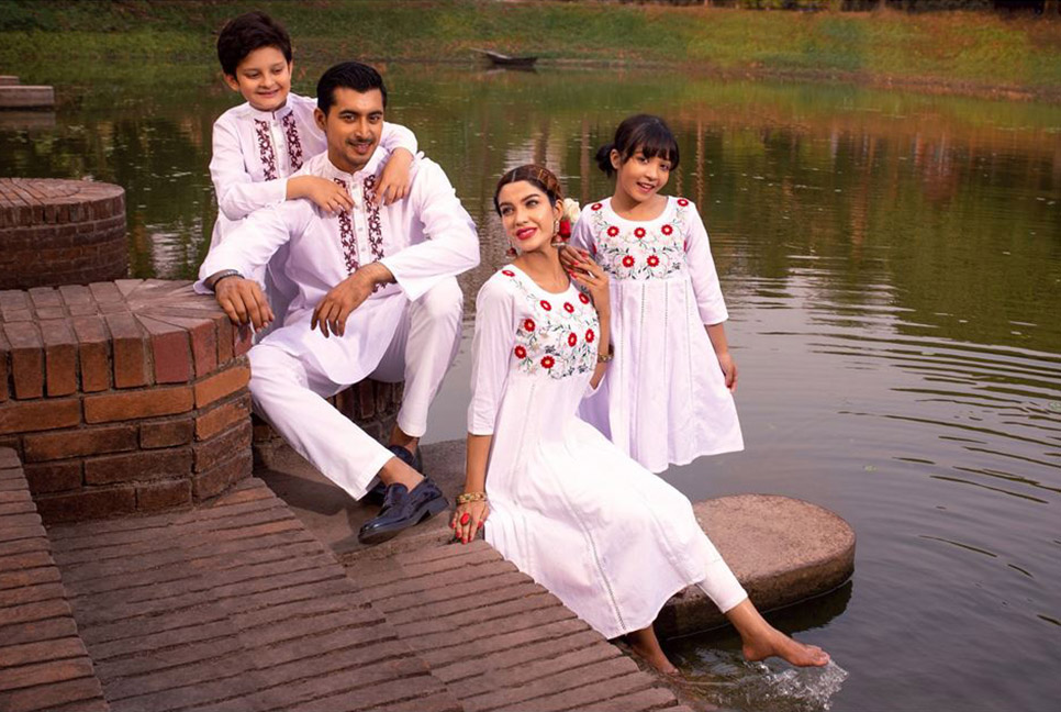 বর্ষবরণে সারা’র বর্ণিল আয়োজন