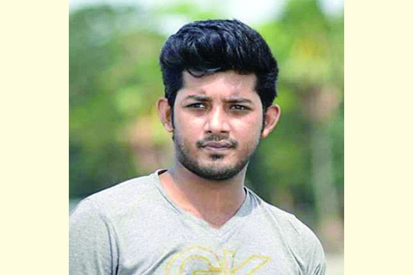 লঞ্চ থেকে নদীতে ঝাঁপিয়ে পড়ে যুবকের আত্মহত্যা!