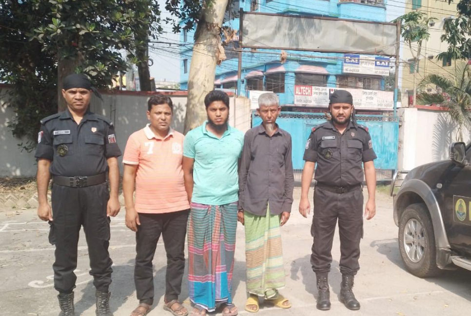 ভৈরবে ৪১ কেজি গাঁজাসহ তিনজন গ্রেফতার