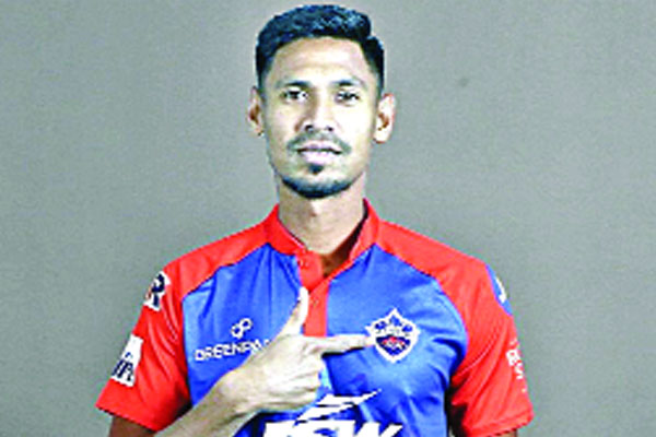 রোহিতের উইকেট মুস্তাফিজের