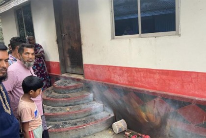 মুন্সীগঞ্জে বিএনপির কমিটি নিয়ে দুই গ্রুপের মধ্যে উত্তেজনা, ককটেল বিস্ফোরণ